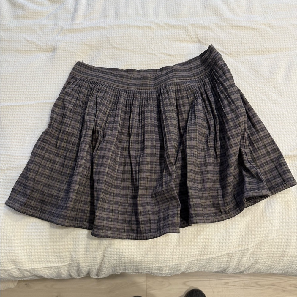 SOLD BDG Pleated mini-skirt in plaid